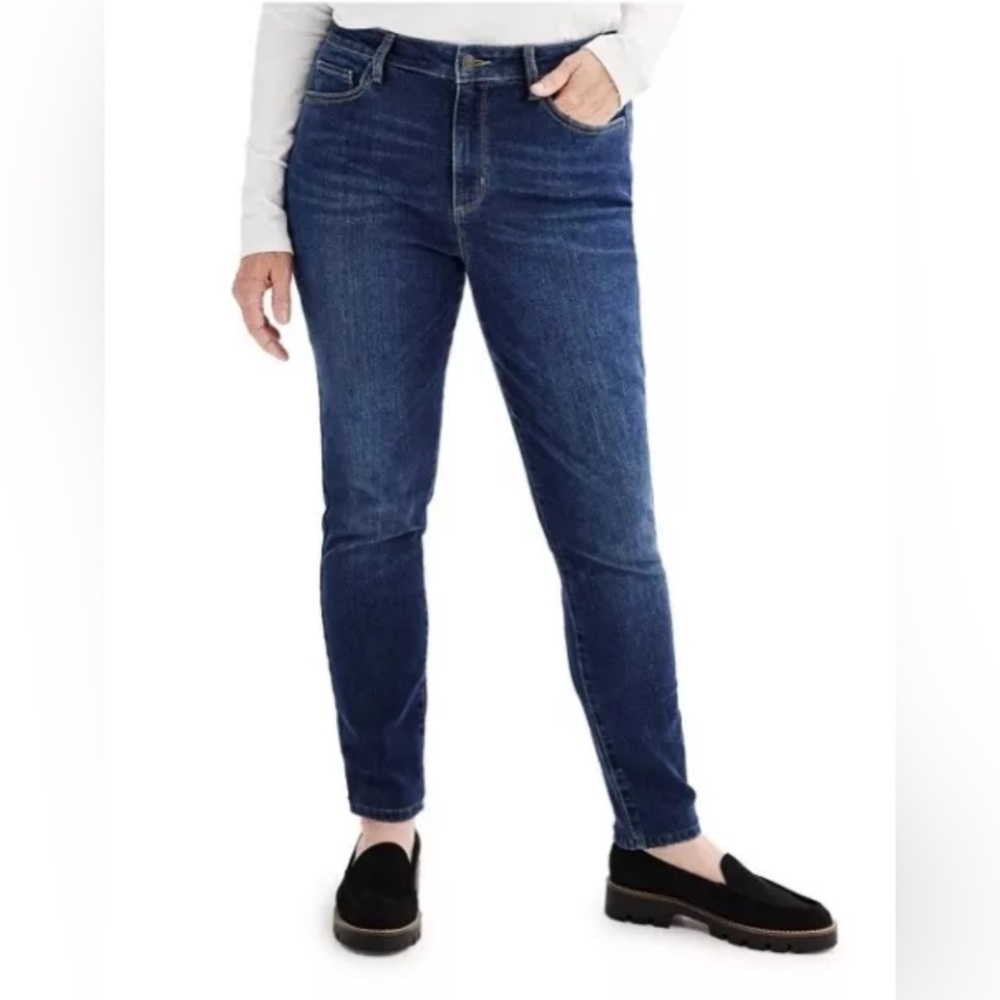 COPY - Women’s SONOMA Curvy Highwaist Skinny Jeans Size 8 or Size 6 New w/Tags